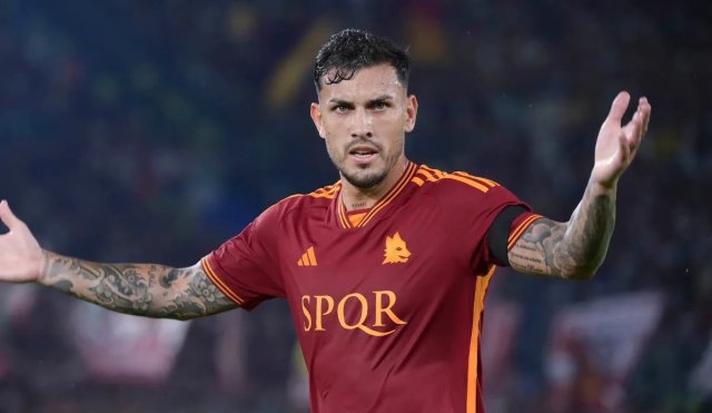 Paredes confirmó que se queda en Roma