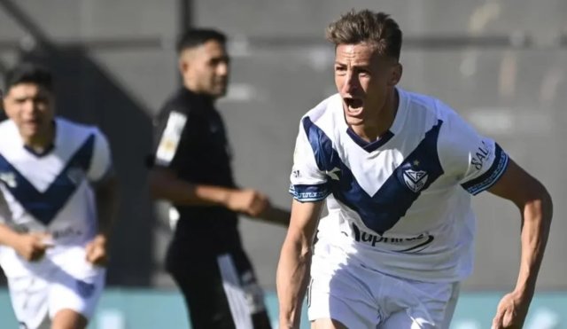 Vélez recibe a lanús en busca de un triunfo para sacar más ventaja